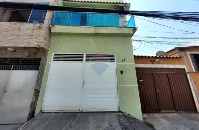 Casa para venda em Bento Ribeiro de 79.00m² com 2 Quartos e 1 Suite