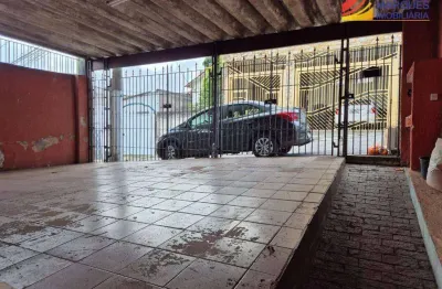 Sobrado para venda em Vila Dalila de 168.00m² com 5 Quartos, 4 Suites e 3 Garagens