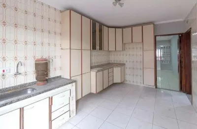 Casa para alugar em Jardim Munhoz de 90.00m² com 2 Quartos e 2 Garagens