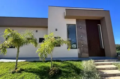 Casa de Condomínio para venda em Loteamento Villaggio Di San Francisco de 236.00m² com 3 Quartos, 2 Suites e 10 Garagens