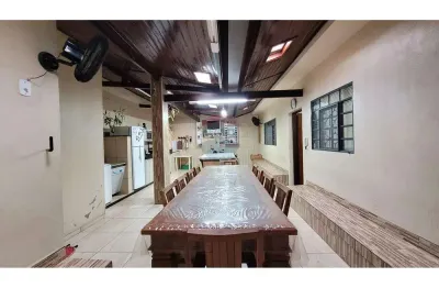 Casa para venda em Jardim Paulistano de 224.00m² com 4 Quartos e 1 Suite