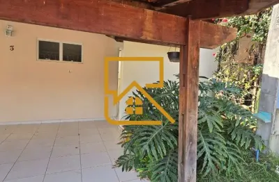 Casa de Condomínio para venda em Jardim Zulmira de 83.91m² com 3 Quartos, 1 Suite e 2 Garagens