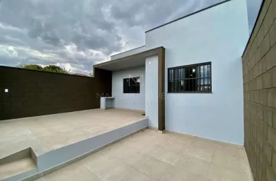 Casa para venda em Residencial Santa Giovana de 81.00m² com 3 Quartos, 1 Suite e 2 Garagens