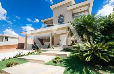 Casa para venda em Caxambu de 577.00m² com 3 Quartos, 3 Suites e 4 Garagens