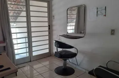 Casa para venda em Vila Olímpia de 1200.00m² com 2 Quartos e 2 Garagens