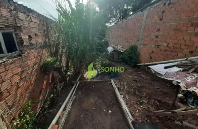 Casa para venda em Jardim São Judas Tadeu de 100.00m² com 1 Quarto e 1 Garagem