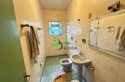 Casa para venda em Parque Ipiranga de 300.00m² com 4 Quartos e 3 Garagens