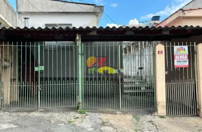 Casa com 1 quarto para alugar na Rua Itapicuru, 47, Taboão, Diadema