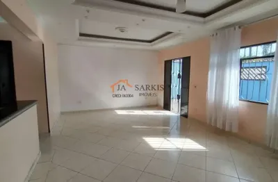 Sobrado para venda em Mirim de 167.00m² com 5 Quartos, 2 Suites e 4 Garagens