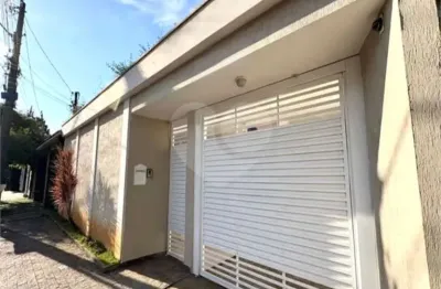 Casa para alugar em Jardim Paulista I de 506.00m² com 4 Quartos, 4 Suites e 7 Garagens