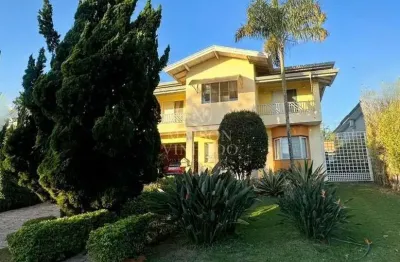 Casa de Condomínio para venda em Pinheirinho de 293.00m² com 3 Quartos, 3 Suites e 2 Garagens
