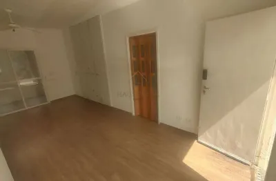 Casa de Condomínio para venda em Paisagem Renoir de 88.56m² com 2 Quartos, 1 Suite e 2 Garagens