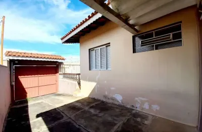 Casa para venda em Jardim Vera Cruz de 134.00m² com 3 Quartos, 1 Suite e 4 Garagens