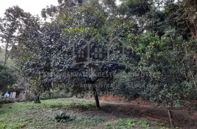 Casa para venda em Chácara Belvedere de 200.00m² com 3 Quartos, 1 Suite e 2 Garagens