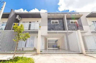 Sobrado para venda em São Pedro de 151.00m² com 3 Quartos, 1 Suite e 3 Garagens