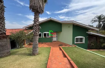Casa para venda em Marambaia de 1720.00m² com 4 Quartos, 4 Suites e 6 Garagens
