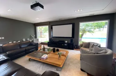 Casa para venda e aluguel em Chácaras Residenciais Santa Maria de 811.00m² com 4 Quartos, 4 Suites e 8 Garagens