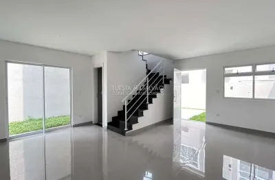 Casa de Condomínio para venda em Xaxim de 120.00m² com 3 Quartos, 1 Suite e 2 Garagens