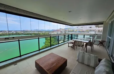 Apartamento para alugar em Barra Da Tijuca de 241.00m² com 3 Quartos, 3 Suites e 3 Garagens