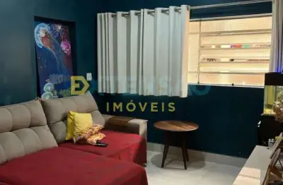 Casa para alugar em Vila Mendonça de 209.00m² com 4 Quartos, 2 Suites e 2 Garagens