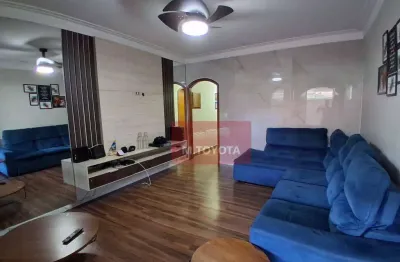 Sobrado para venda e aluguel em Jardim Monte Carmelo de 200.00m² com 3 Quartos, 2 Suites e 2 Garagens