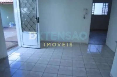 Casa para alugar em São João de 163.00m² com 3 Quartos, 1 Suite e 3 Garagens