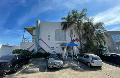 Prédio Comercial para venda e aluguel em Vila Santana de 641.00m² com 9 Garagens