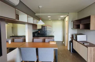 Apartamento para alugar em Centro de 93.84m² com 1 Quarto, 1 Suite e 1 Garagem