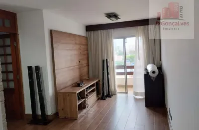 Apartamento para venda e aluguel em Centro de 70.00m² com 3 Quartos e 1 Garagem