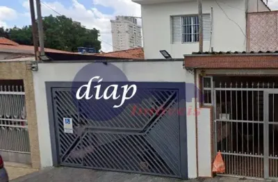 Venha conferir essa incrível oportunidade de adquirir a casa dos seus sonhos! localizada em um bairro tranquilo e seguro, esta casa espaçosa conta com
