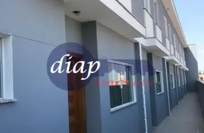 Excelente sobrado em condominio fechado na vila isolina mazzei com 3 dormitórios, sendo 1 suíte, cozinha planejada, sala dois ambientes, 1 banheiro e