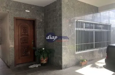Ótimo sobrado na vila santa maria com 4 dormitórios com armários embutidos, sendo 2 suítes, sala ampla com dois ambientes, 4 banheiros no total, sendo