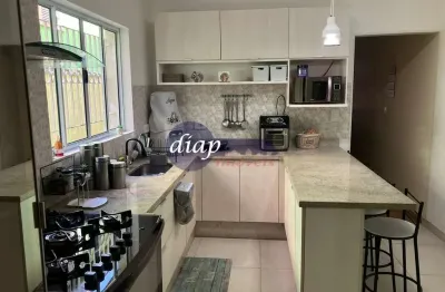 Ótimo sobrado no bairro Imirim com 3 dormitórios, sendo 1 suíte planejada, cozinha com armários embutidos, sala ampla para dois ambientes, área de ser