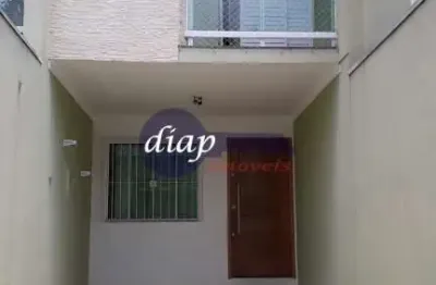 Lindo sobrado de aproximadamente 150 m² construido a 6 anos, muito bem localizado, rua tranquila e bem iluminada no bairro jardim triana, próximo ao m