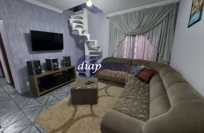 Ótima oportunidade!!! excelente imóvel no parque marajoara com 2 ótimas casas. no piso superior com 2 dormitórios, sendo 1 suíte, cozinha, sala, 1 ban