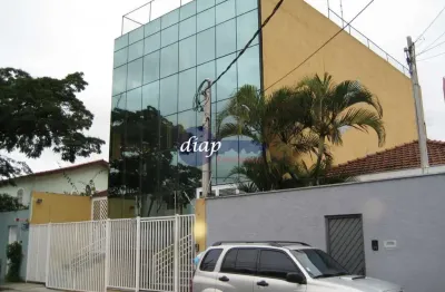 Excelente prédio na vila são francisco, alto padrão com 3 pavimentos, 12 vagas de estacionamento, 15 salas em drywall e em vidro, 6 banheiros, 2 vesti