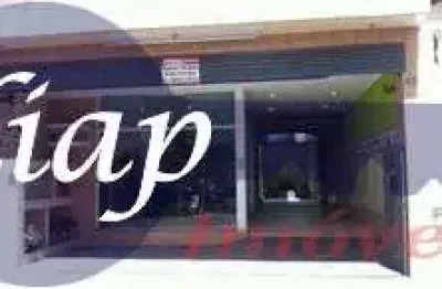 O imóvel para uso comercial e residencial com 300 m2. excelente localização.  pavimento superior ? (frente): -	2 salas -	1 antessala (com armários) -