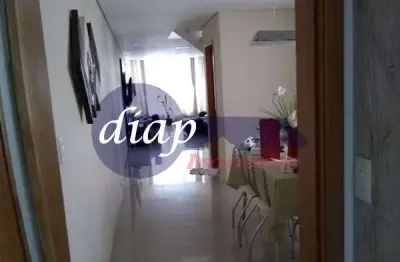 Excelente sobrado no bairro jardim da figueira com 3 dormitórios, sendo 3 suítes com armários planejados, ampla sala de estar, sala de jantar, cozinha