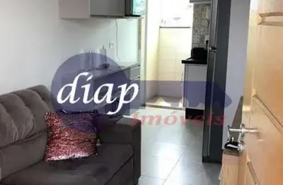 Ótimo apartamento na vila centenário com 2 dormitórios, cozinha com armários embutidos integrada com a sala de estar, 1 banheiro, área de serviço e 1