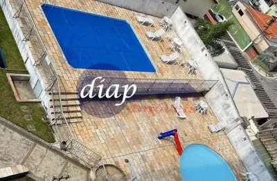 Ótimo apartamento na vila santana com 3 dormitórios, sala para dois ambientes, cozinha planejada, área de serviço, 1 banheiro, 1 vaga de garagem cober