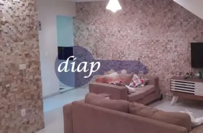 Excelente sobrado no jardim penha todo mobiliado com 3 dormitórios, varanda, sala para dois ambientes, cozinha planejada, área de serviço com churrasq