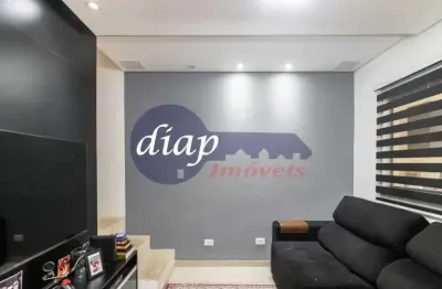 Lindo sobrado com 63 m² divididos em 2 dormitórios, sendo 1 suíte, lavabo, sala, cozinha, vaga coberta, área de serviço e varanda. imóvel em uma excel