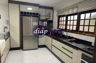 Excelente sobrado na vila moreira com 3 dormitórios com armários embutidos, sendo 1 suíte com ofurô e closet, cozinha toda planejada com balcão para r