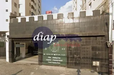 Excelente imóvel para renda na vila esperança com 1 salão comercial de duzentos metros quadrados, 1 casa de noventa metros quadrados e 1 sobrado com c