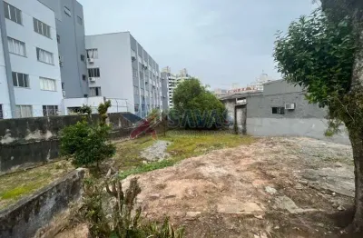 Terreno à venda na Rua Lauro Linhares, Trindade, Florianópolis