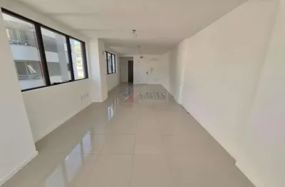 Sala comercial à venda na Rua Crispim Mira, Centro, Florianópolis