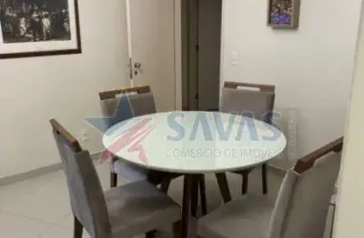Amplo apto de 3 dormitórios com garagem - região central