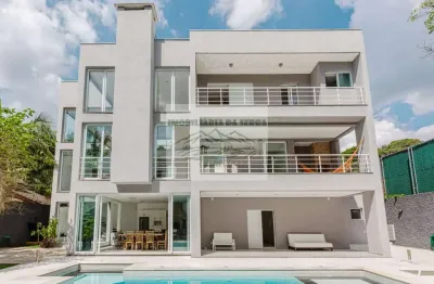 Casa de alto padrão à venda em condomínio na serra da cantareira, mairiporã-sp: 5 quartos, 4 suítes, 3 salas, 6 banheiros, 4 vagas, 435m².