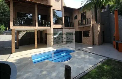 Imóvel à venda na serrada cantareira - sp: 3 quartos, 3 suítes, 3 salas, 5 banheiros, 3 vagas de garagem e 260m² de área!