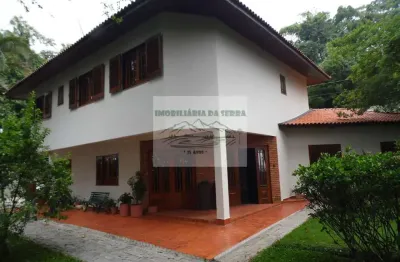 Luxuosa casa em condomínio à venda na serra da cantareira - alpes da cantareira  4 quartos, 4 suítes, 3 salas, 6 banheiros, 4 vagas  250m²